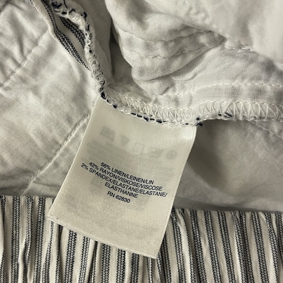 Lands End Linen Blend Pants Striped Size 12 P Blue White Cropped Inseam 23" - Picture 7 of 9